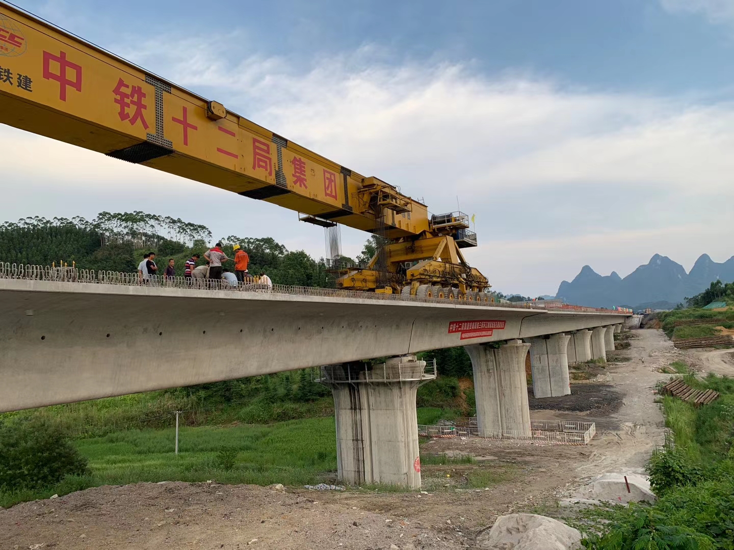 桂阳预应力加固在公路桥梁施工应用